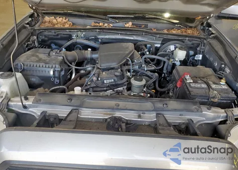 2021 Toyota Tacoma Double Cab z USA, uszkodzony, nr VIN 3TYAX5GN8MT019191